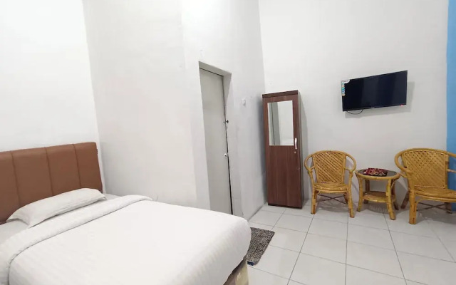 OYO 92207 Hotel Koperasi