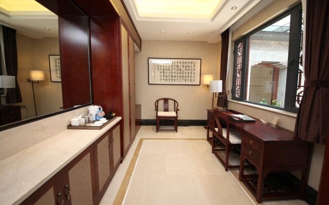 Yangzhou Centre & Residence