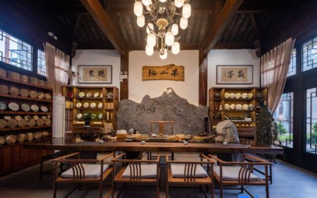 Xueyun Shanju Inn