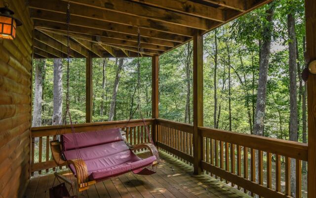 Cozy Cabin 4 Bedroom House