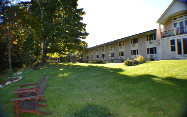 Toll Road Inn
