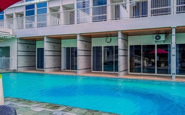 Best Homey And Nice Studio At Pacific Garden Apartment