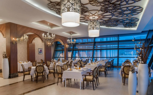 Akrones Thermal Spa Convention Hotel