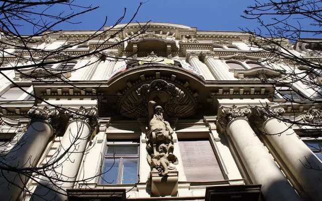 Central Market Apartment