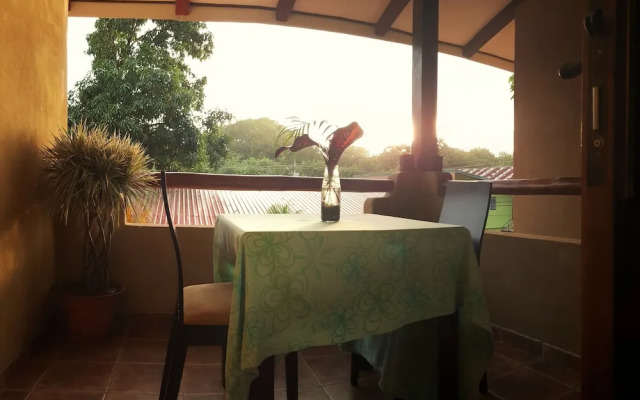 Aguacate Flat Santa Teresa