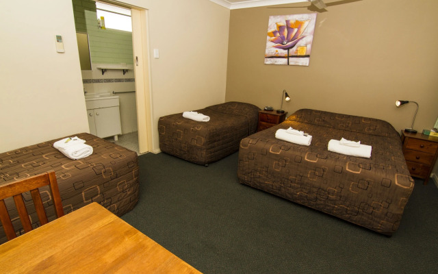 Green Gables Motel