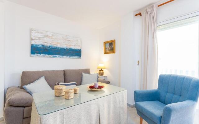 Los Boliches Beach Apartment by GHR Rentals