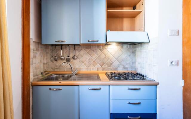 Casa Nica in Rome With 1 Bedrooms and 1 Bathrooms