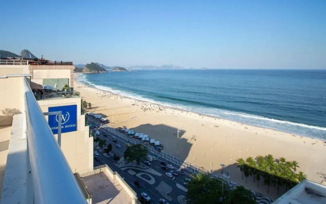 Flat Praia de Copacabana - Pé na Areia