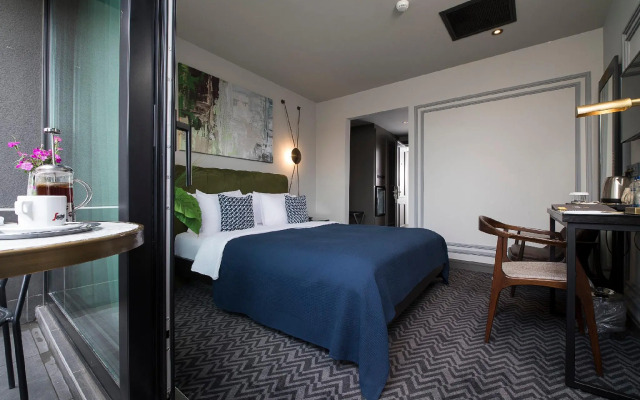 Nabu Hotel