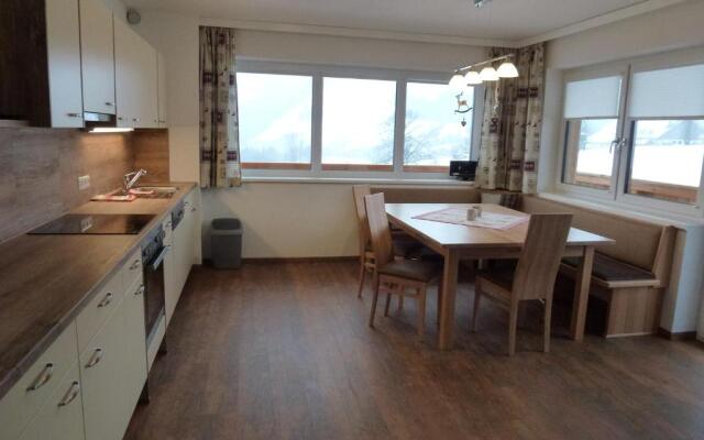 Ferienhaus u. Appartement Knauss