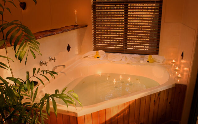 Hunchy Hideaway