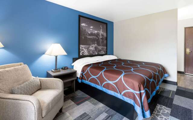 Super 8 by Wyndham Spokane Valley