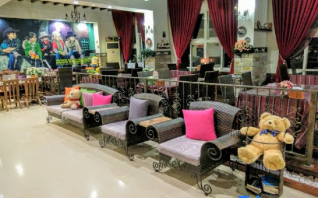 Puli Town Continental-style Hostel