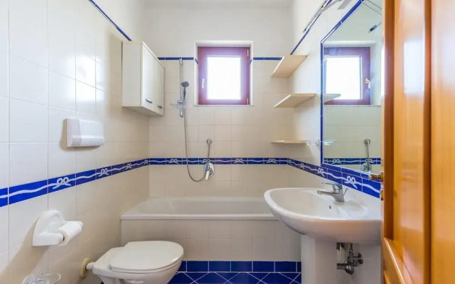 Friendly Family Apartment at Ischia