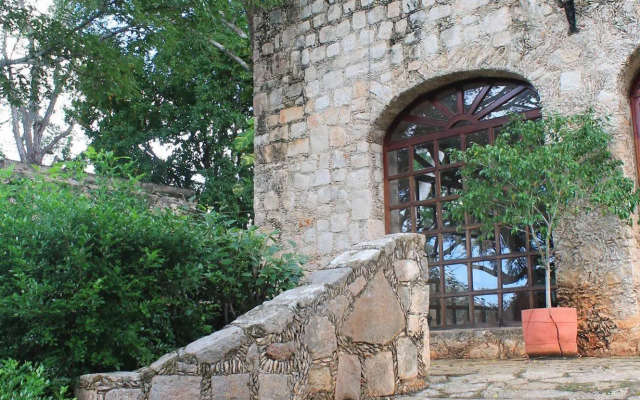 Hacienda Blanca Flor