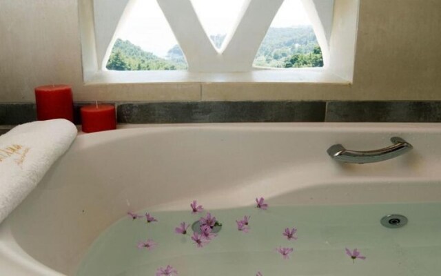 Poikilma Alonissos Villas Villa Elia 95m2
