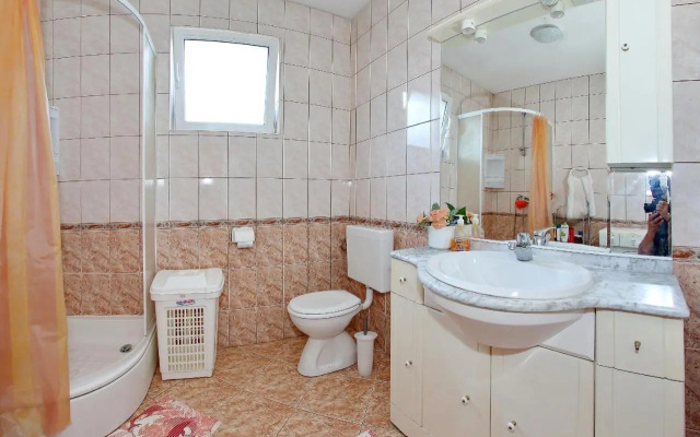 Apartment Mira