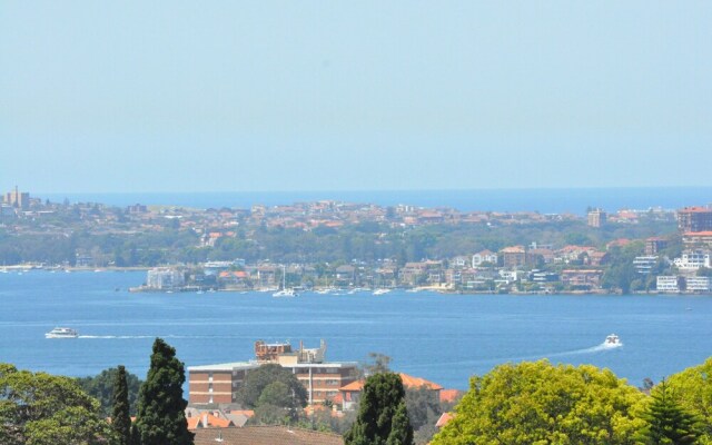 Neutral Bay 63 Ben Furnished Apartment