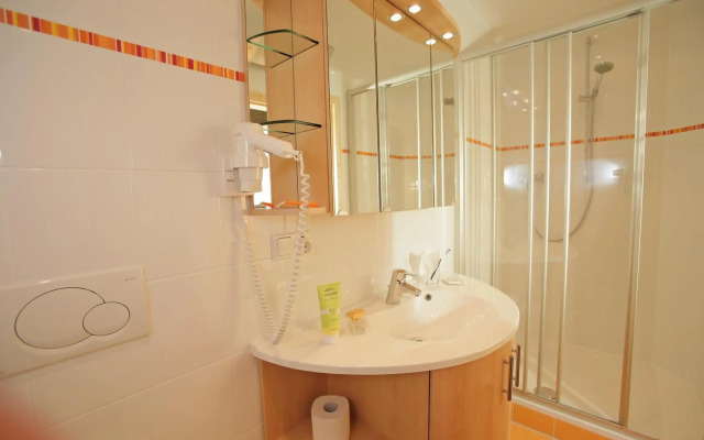 Postgasthof Hotel Rote-Wand