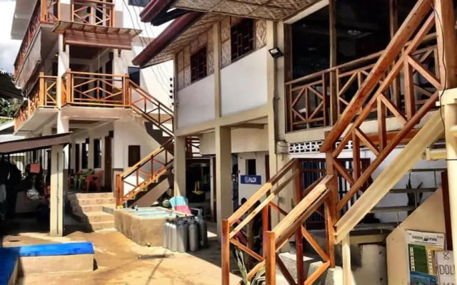 Neptune Diving Resort Moalboal