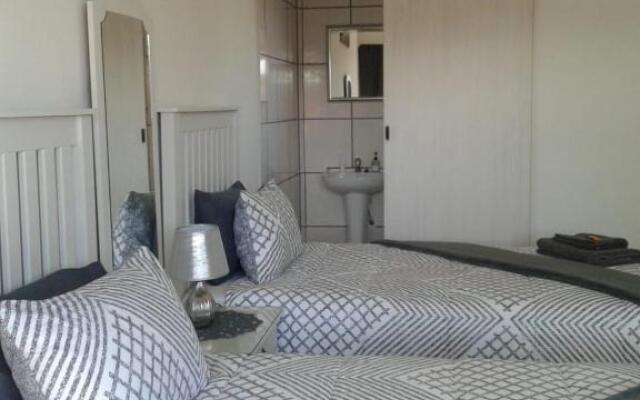 Karoo View Guesthouse Cradock