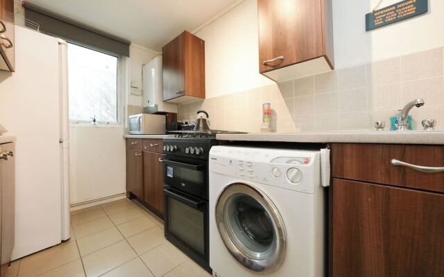 Balcony-freeparking-centrallocation-familyfriendly