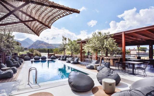 Ikaros Suites