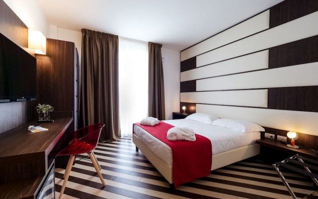 Dan Hotel