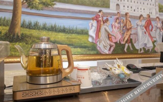 Vienna Hotel (Wuyuan Moore City store)