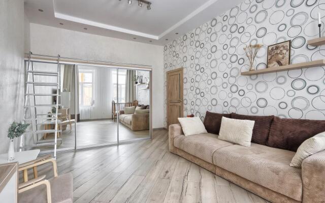 MyHomeYourHome Пирогова 10