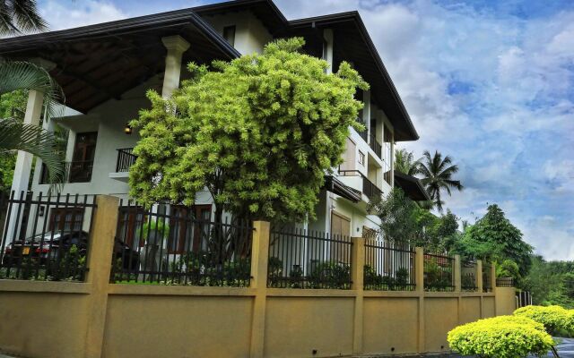 Rivora Residence
