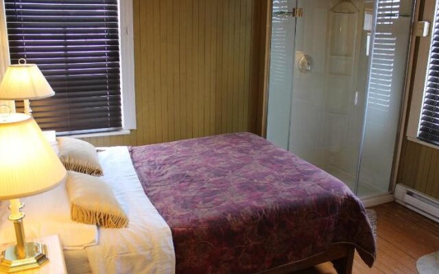 Auberge du Café chez Sam