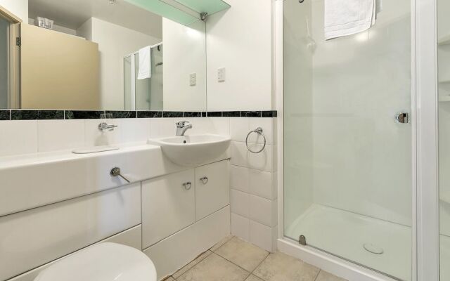 QV Auckland CBD Apartment with Parking and Free Wifi - 769