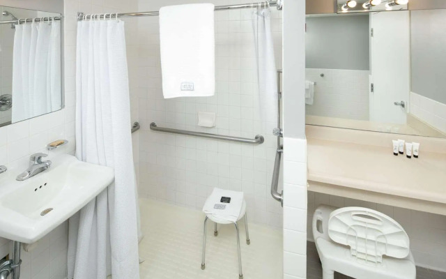 The Quincy, Ascend Hotel Collection