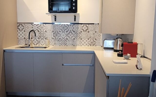 La Belle San Isidro Lofts