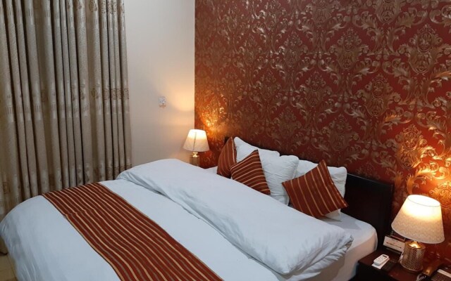 Hotel Executive Lodge