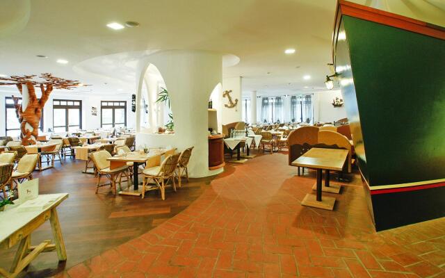 Apartment in Golfo Aranci with receptions