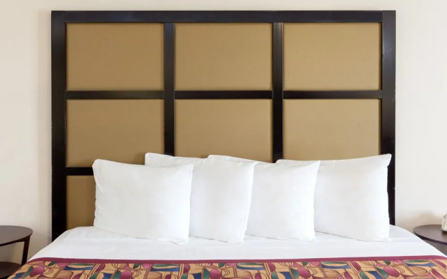 Baymont Inn & Suites Chicago/Calumet City