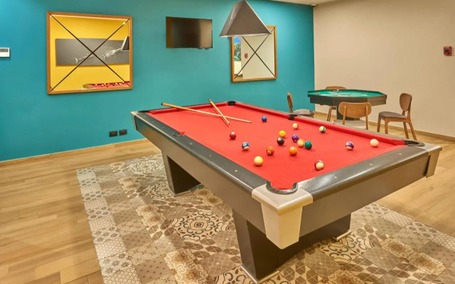 City Express Suites Cabo San Lucas