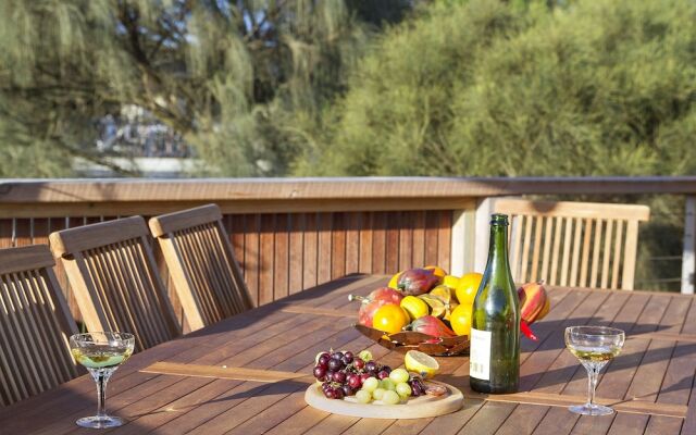Smith Beach Getaways Beachwood House