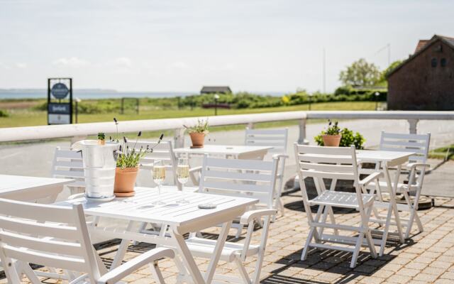 HOTEL TAMBOHUS KRO - Ved Limfjorden i Jylland