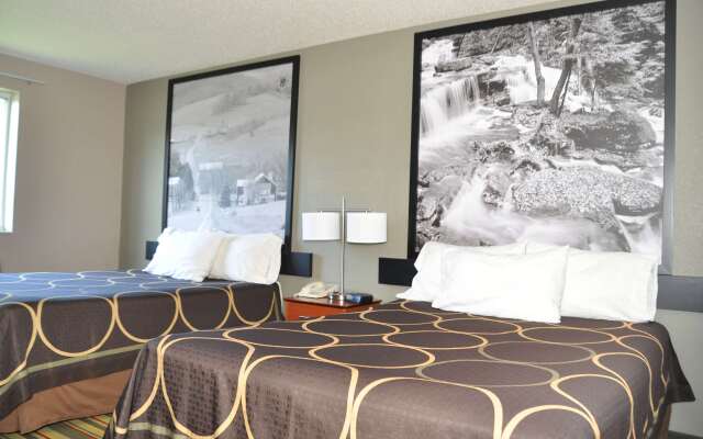 Super 8 by Wyndham Clearfield