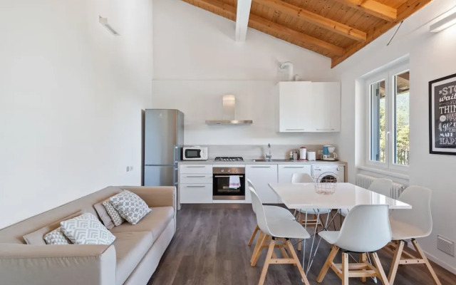 Tranquil Stay Near Lake Ledro