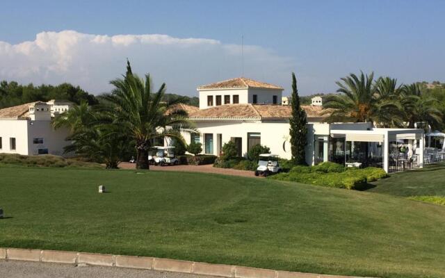 Villa Acacia