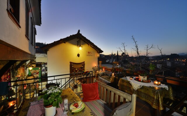 Sihirbazin Evi
