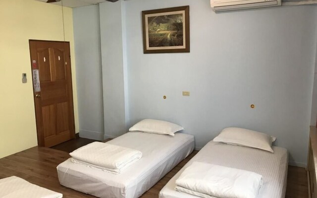 Handy Hostel