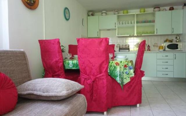 Apartments Elena