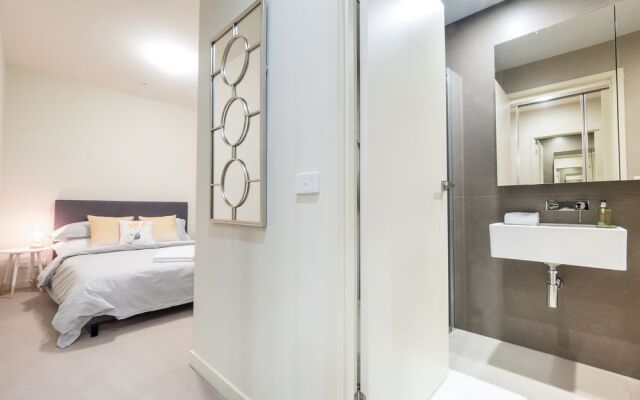 LittleStay Collection - Collins