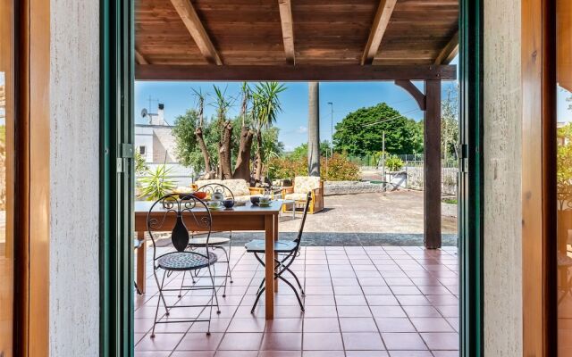 Crafty House With Wi-fi
